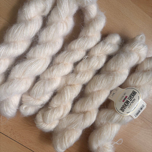 Maggy Bright Mohair (マギーブライトモヘヤ) Japanese yarn (225 grams)