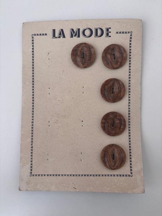La Mode buttons (brown - 26 mm)