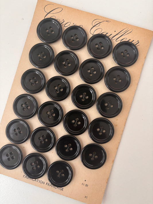 Corozo Cailleur buttons (black - 22 mm)