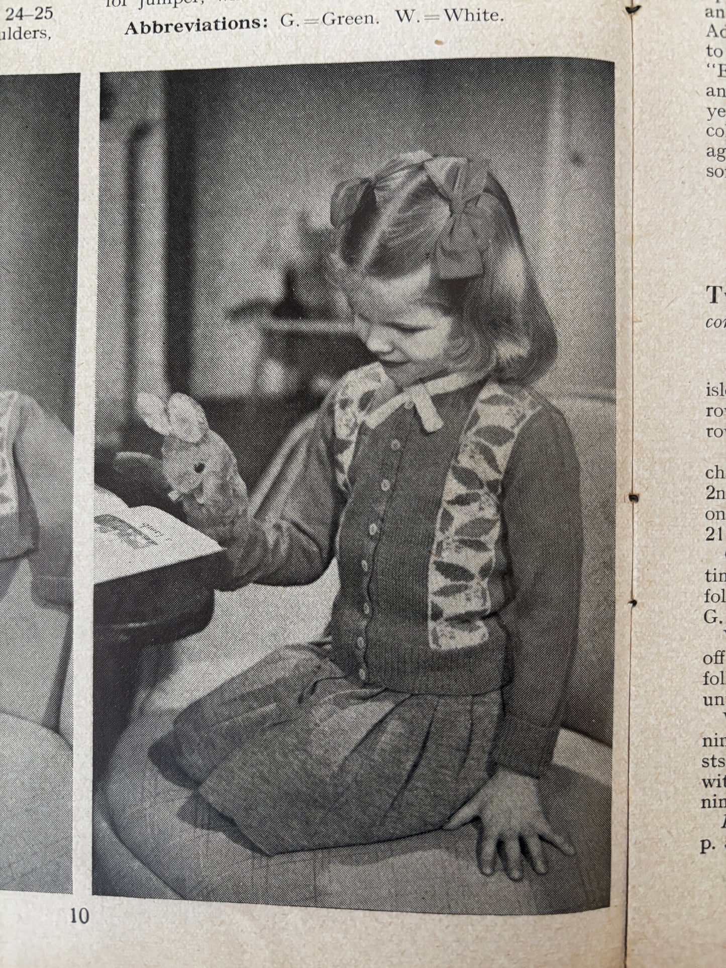 Stitchcraft April 1953 (English)