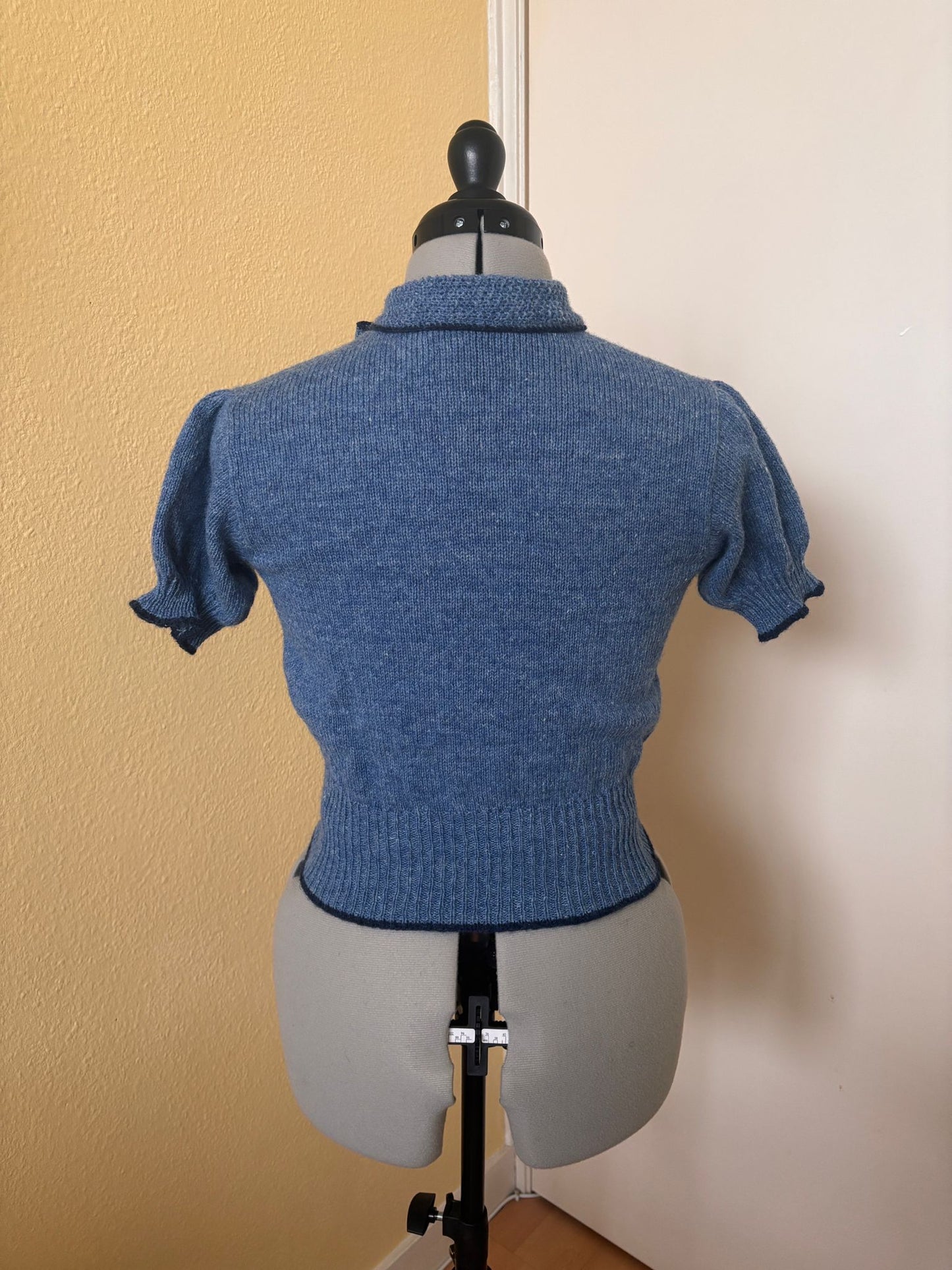 30s Bowtie Blouse (90 cm / 36” bust)